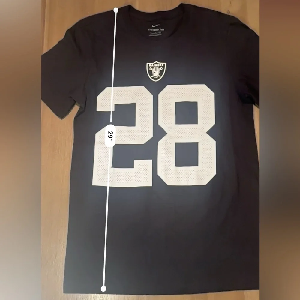 Nike men’s tee raiders josh jacobs 28 size men’s small